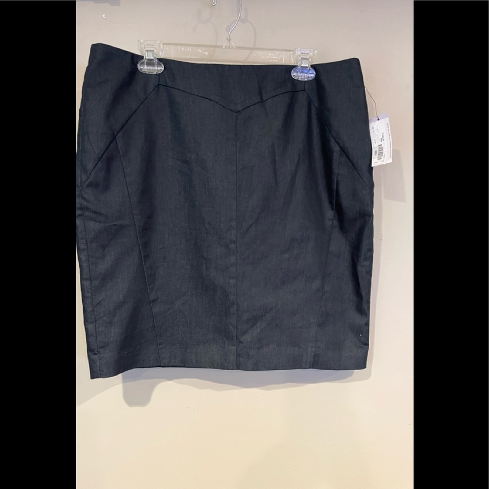 Worthington fully Lined Navy Pencil Skirt NWT